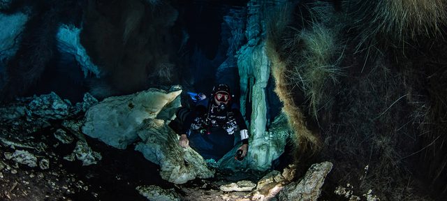 Tek Lite Cave or Tek Lite Mine Diver